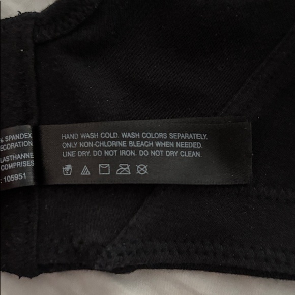 Natori BLACK cotton underwire sports bra 34DD. - Picture 14 of 16